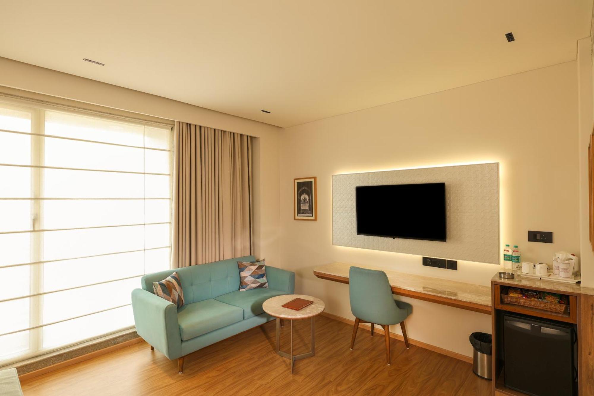 อินดัส บิซโนเทล Hotel นิวเดลี ภายนอก รูปภาพ