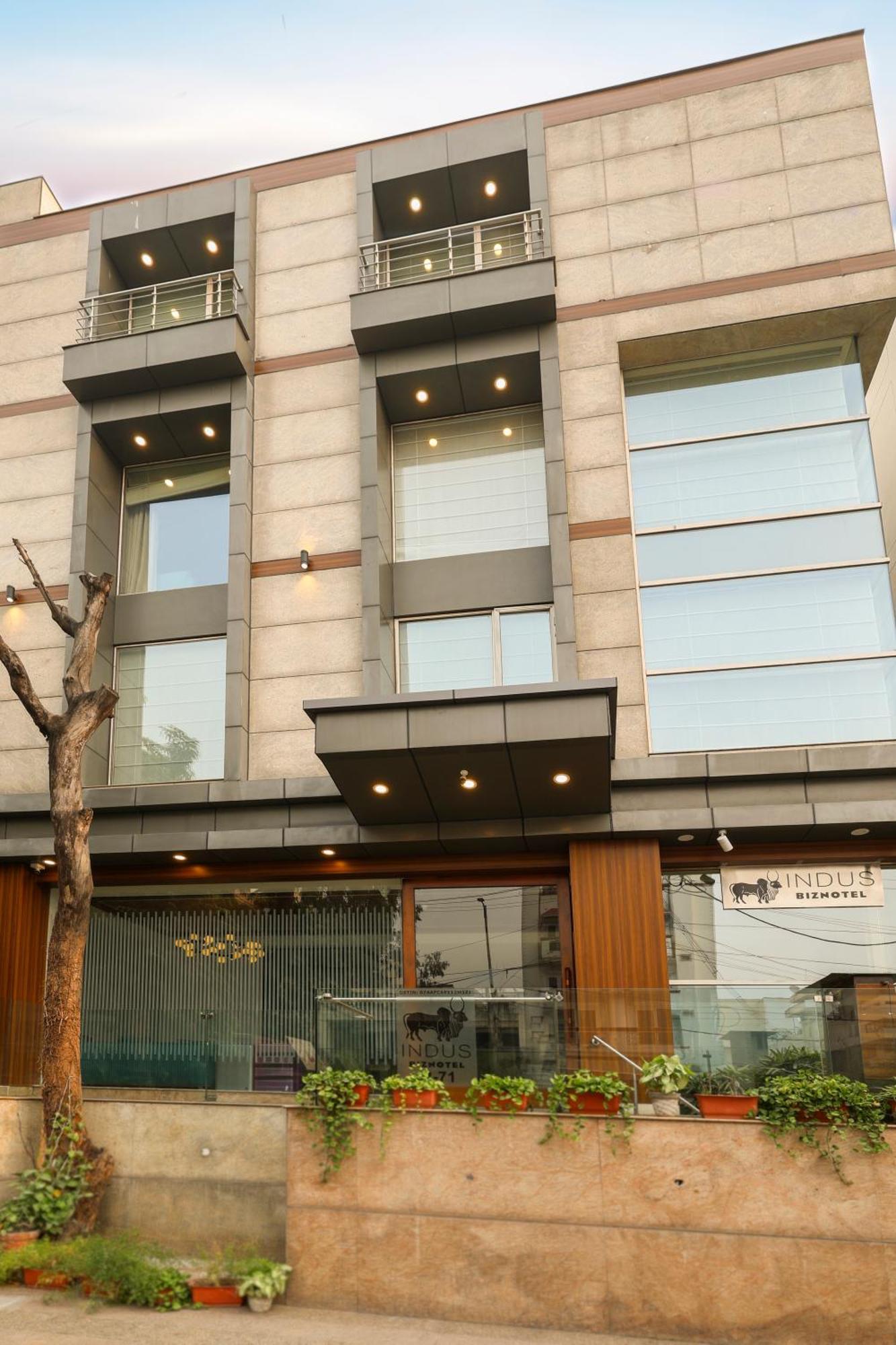 อินดัส บิซโนเทล Hotel นิวเดลี ภายนอก รูปภาพ